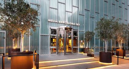 Melia Barcelona Sky