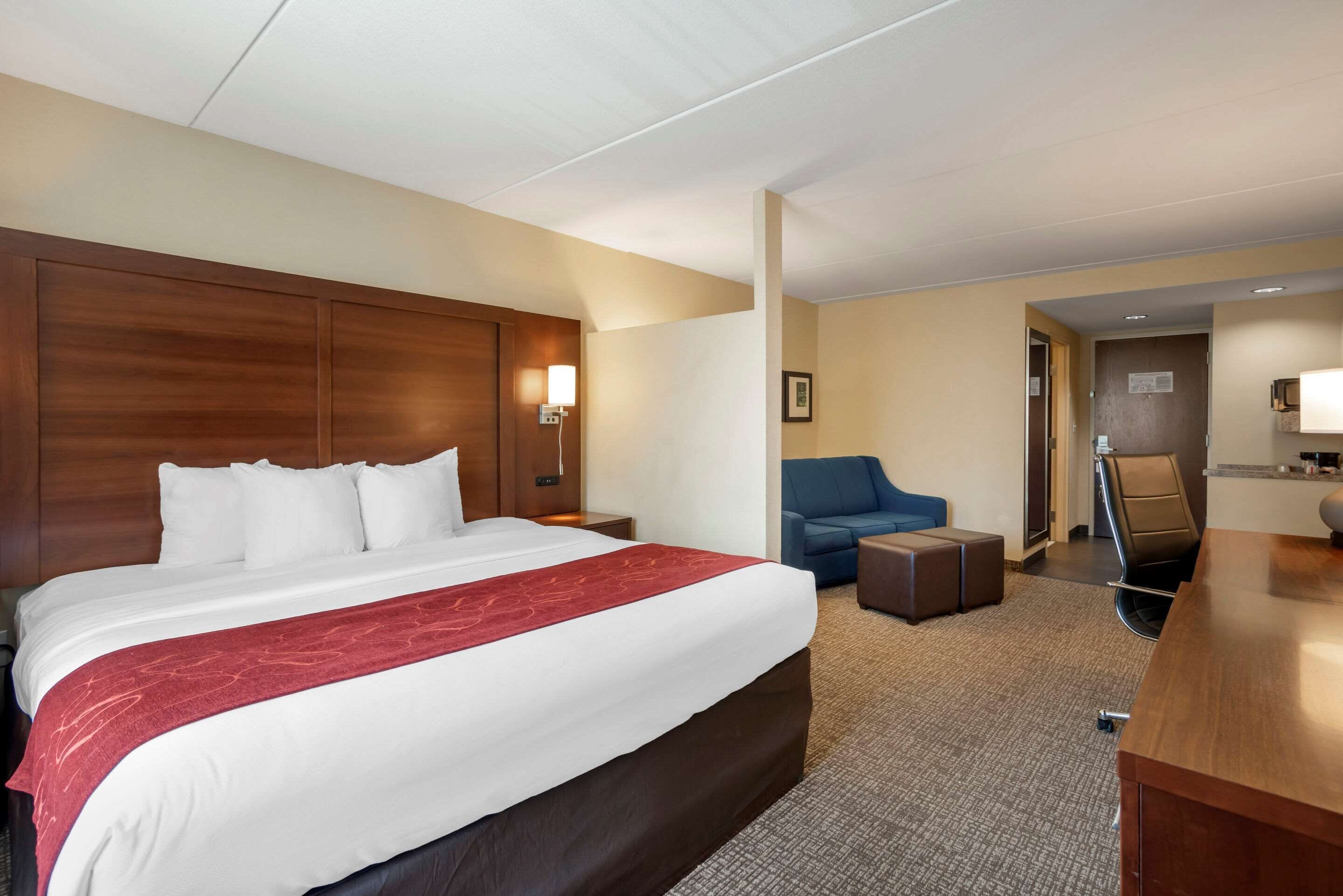 1 bedroom, desk, laptop workspace, iron/ironing board