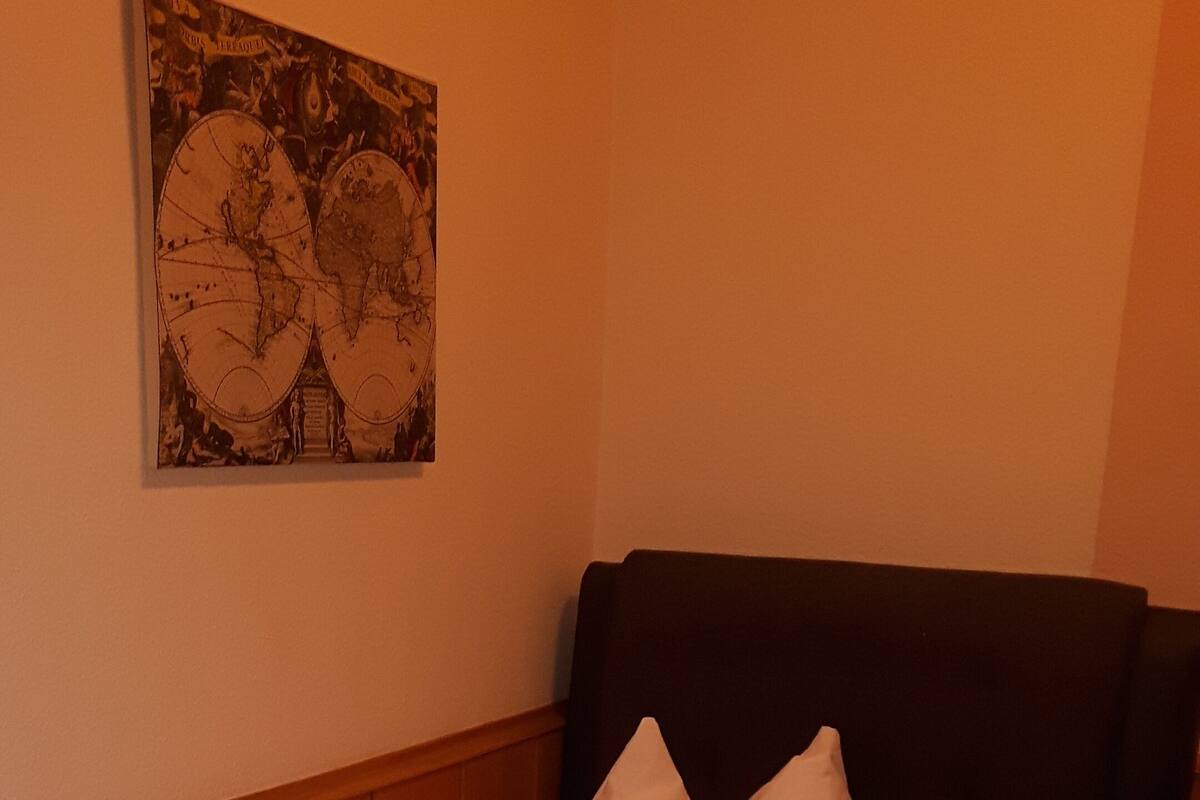 Standard Single Room, 1 Twin Bed | Individually decorated, desk, soundproofing, iron/ironing board