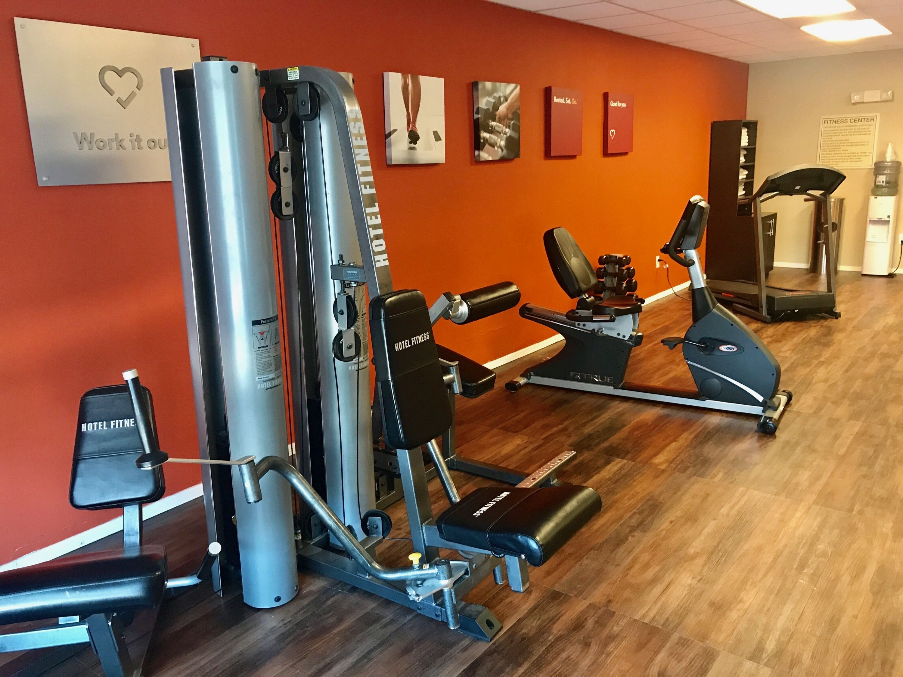 Photo - Comfort Suites University