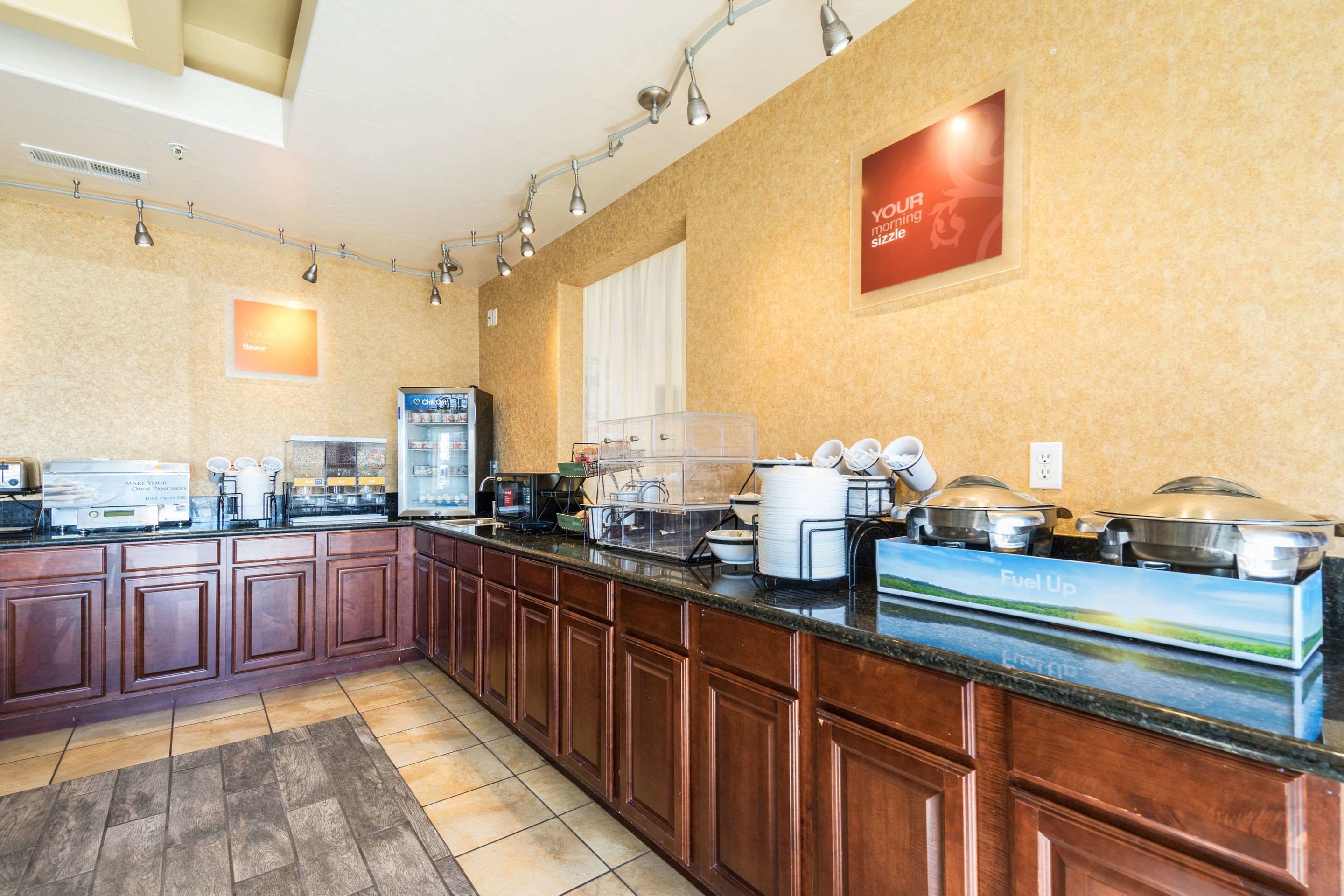 free daily on-the-go breakfast