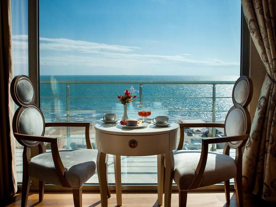 Suite, 1 King Bed | Balcony