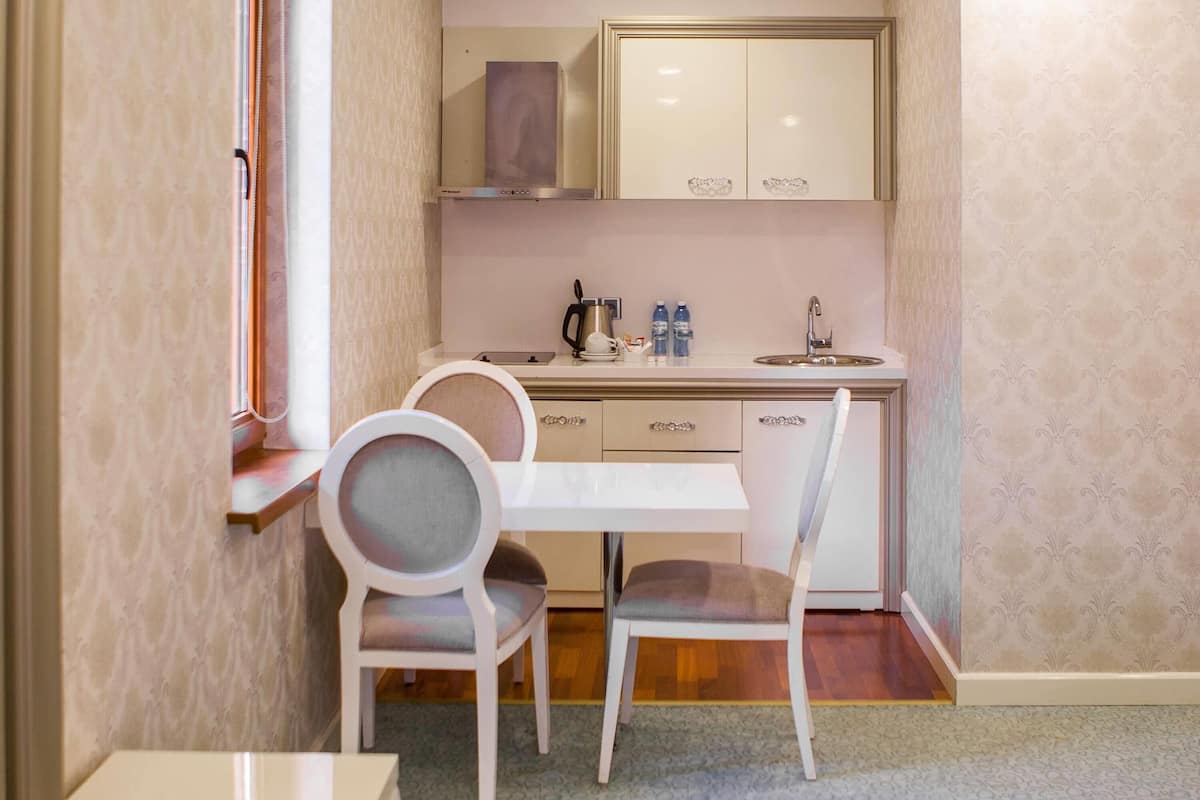 Literie de qualité supérieure, minibar, coffres-forts dans les chambres