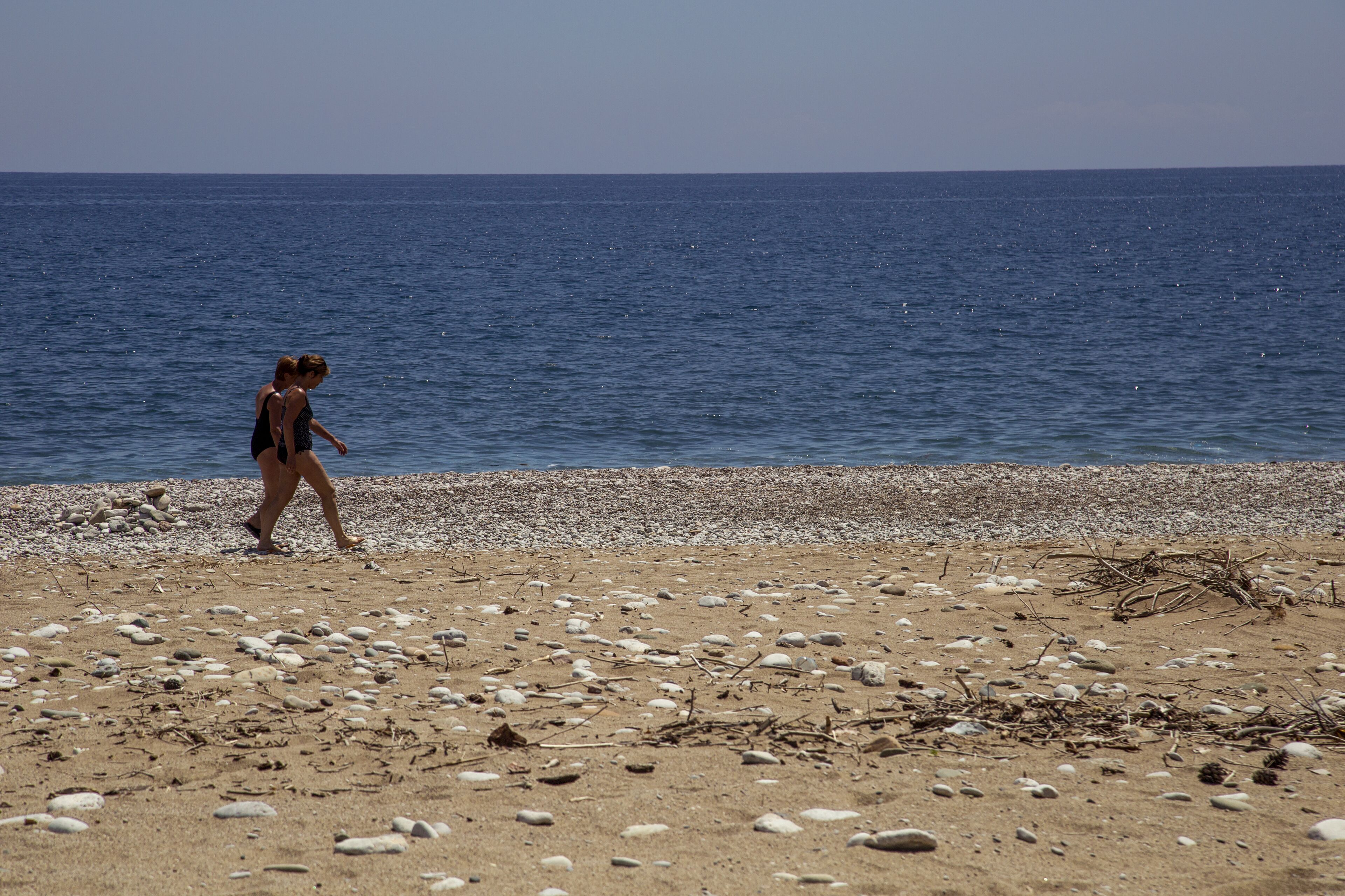 private beach nearby, sun-loungers, beach umbrellas
