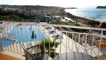 Habitación estándar, vista al mar | Vista a la playa o el mar