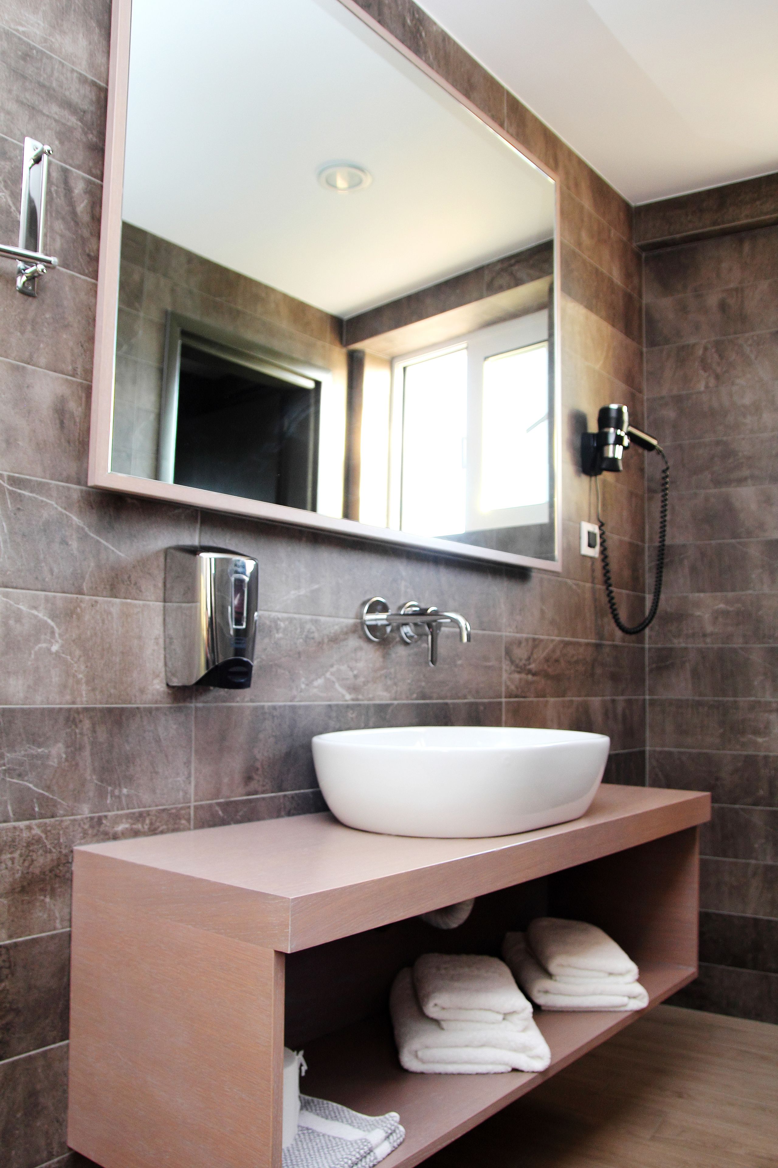 superior triple room, 1 bedroom, sea view | bathroom | shower, rainfall showerhead, free toiletries, hair dryer