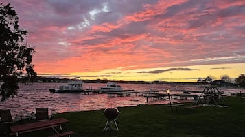 Casa de campo de lujo, 1 cama Queen size, cocina, vista a la bahía | Vista desde la habitación