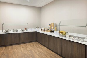 Desayuno buffet incluido todos los días 