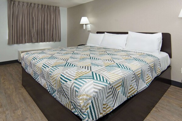 Desk, free WiFi, bed sheets