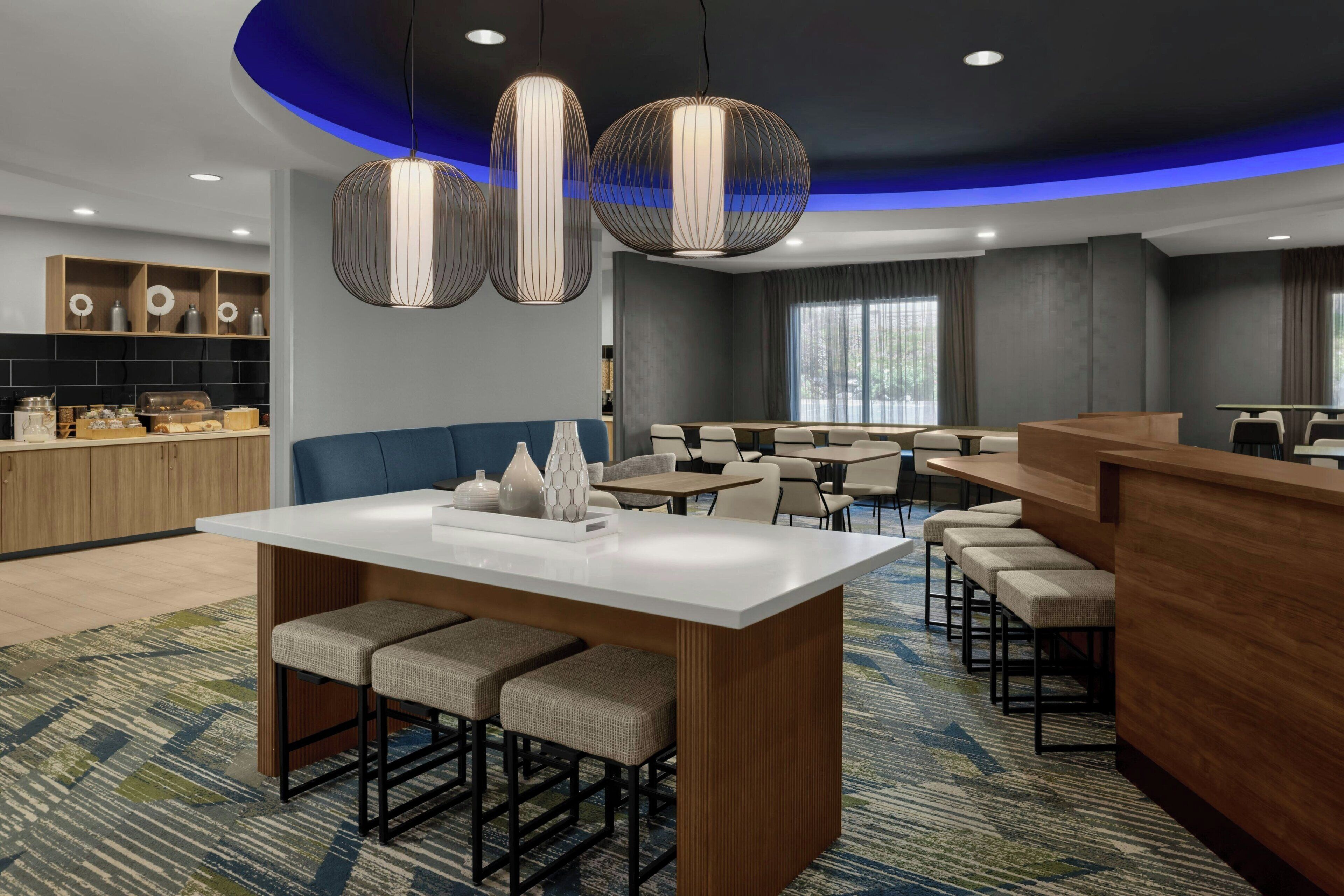 Bao gồm bữa sáng buffet hàng ngày 