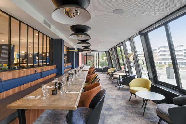 Ze serveren er lunch en diner