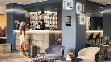 Coin salon dans le hall