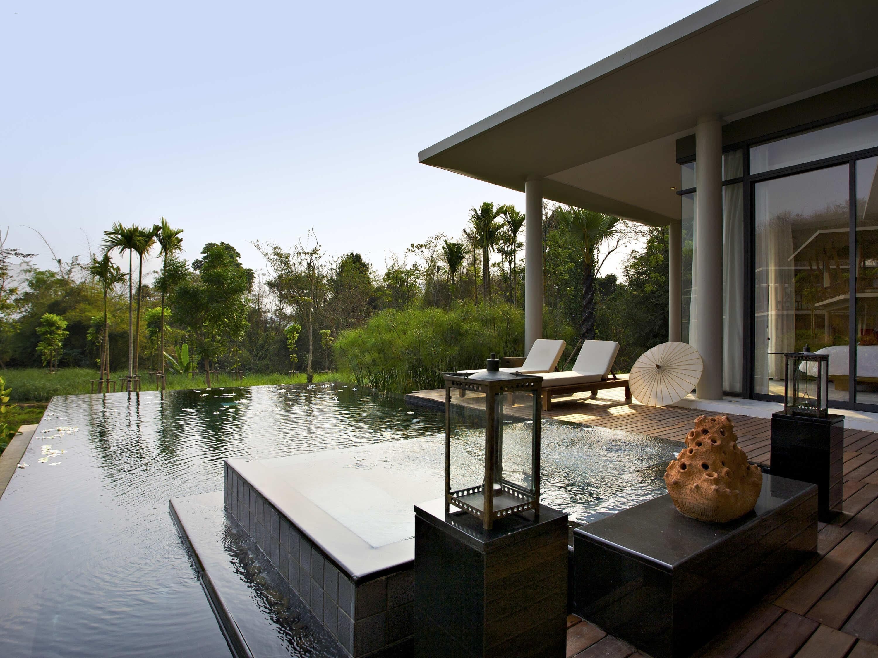 Frigobar, cofres nos quartos, individualmente decorados