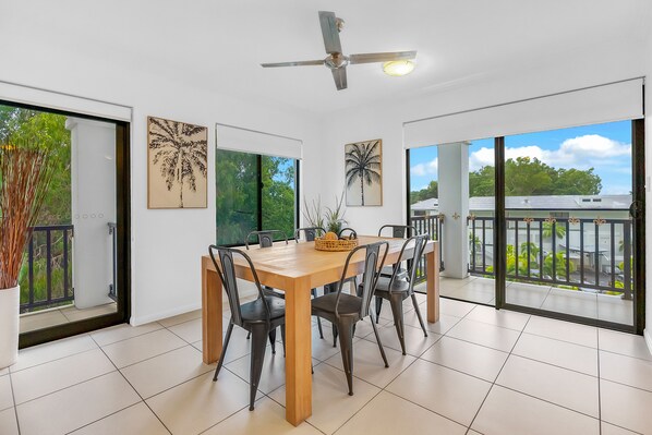 거실 공간