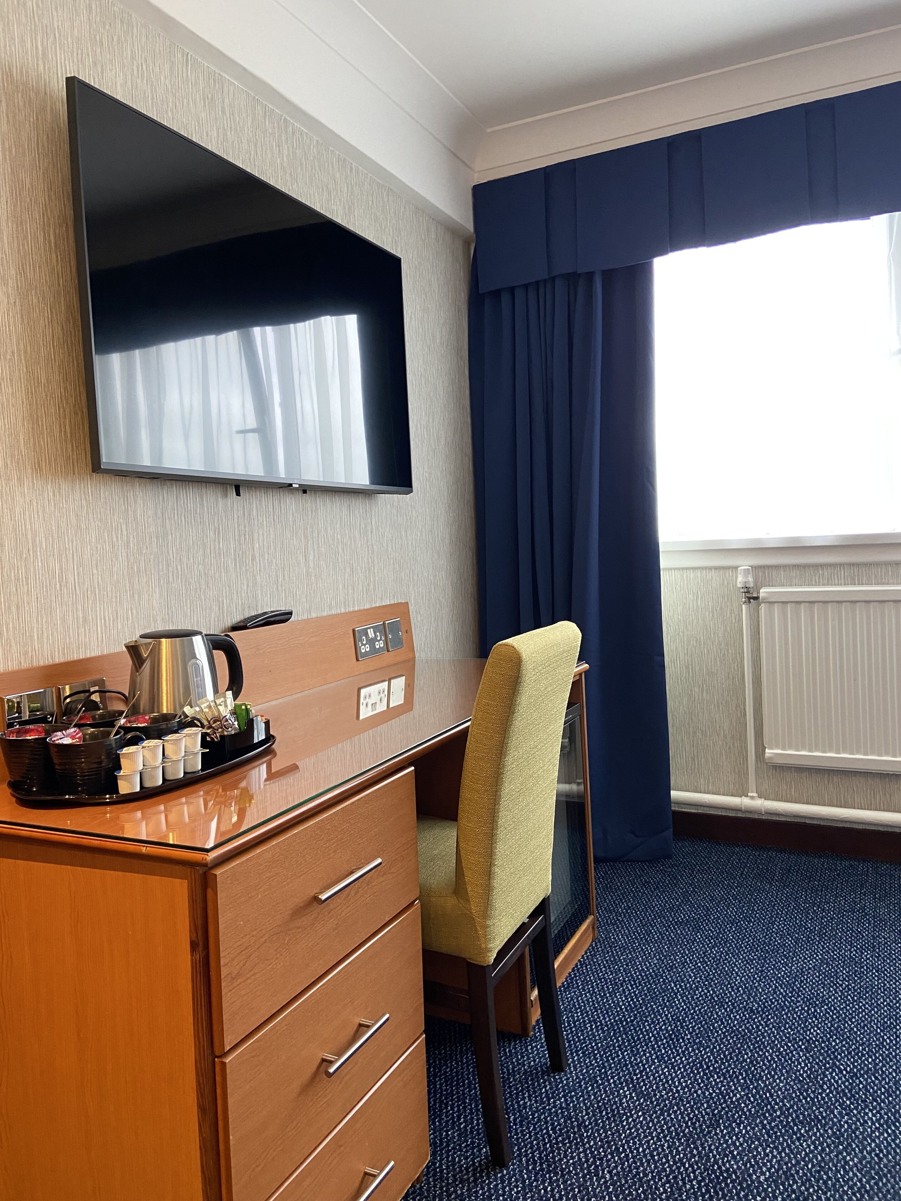Photo - The Liner Hotel