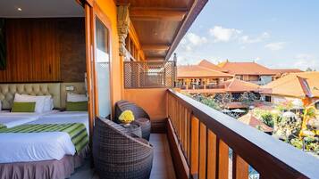 Kamar Quadruple Deluks | Teras/patio