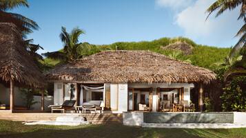 Beachfront Pool Villa