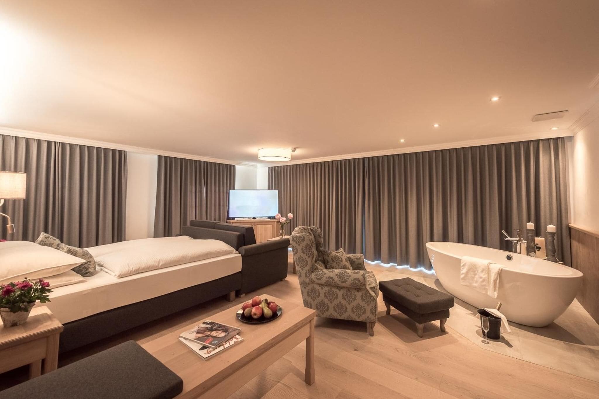 cots/infant beds, rollaway beds, free wifi, bed sheets