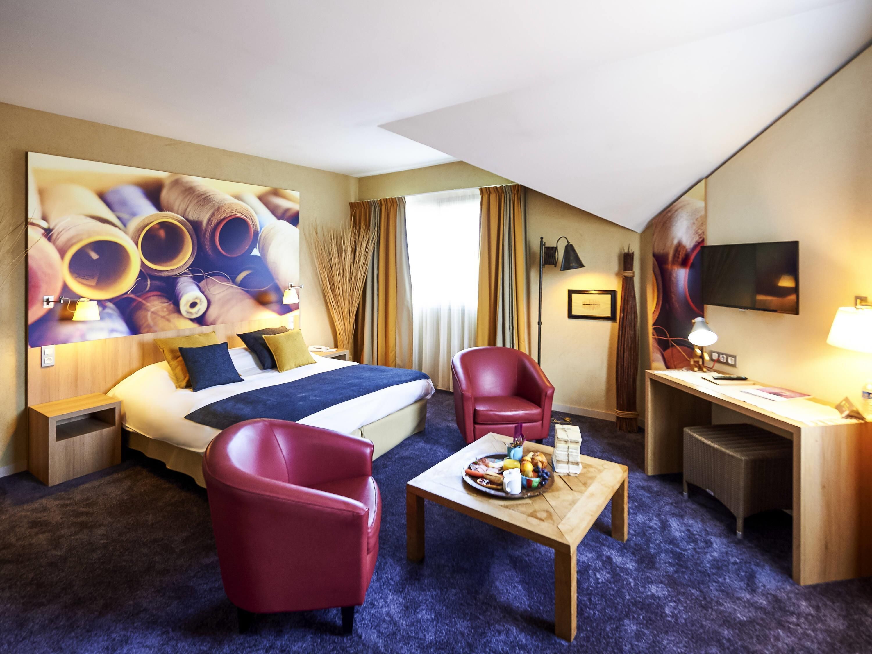 1 bedroom, premium bedding, in-room safe, desk