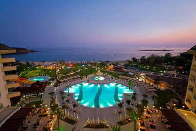 Saphir Resort & Spa
