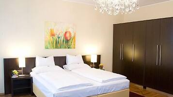 1 bedroom, hypo-allergenic bedding, in-room safe, desk