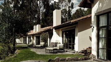 Salas de tratamiento para parejas, sauna y tratamientos corporales