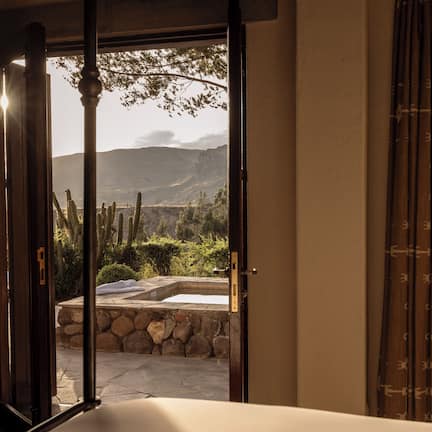 Egyptian cotton sheets, premium bedding, down comforters, in-room safe