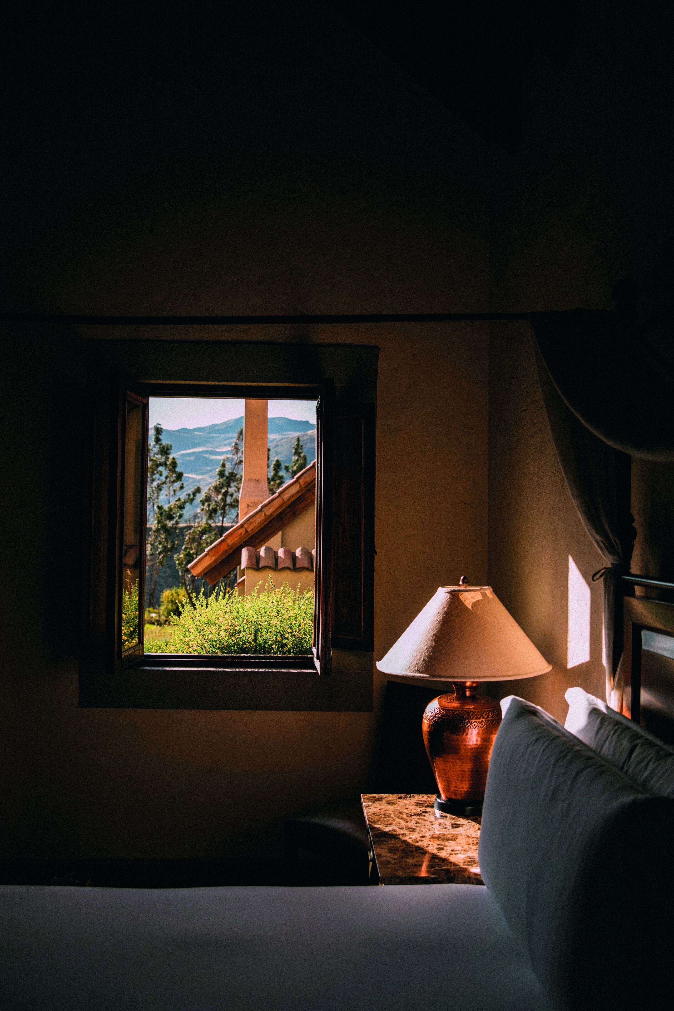 egyptian cotton sheets, premium bedding, down duvets, in-room safe