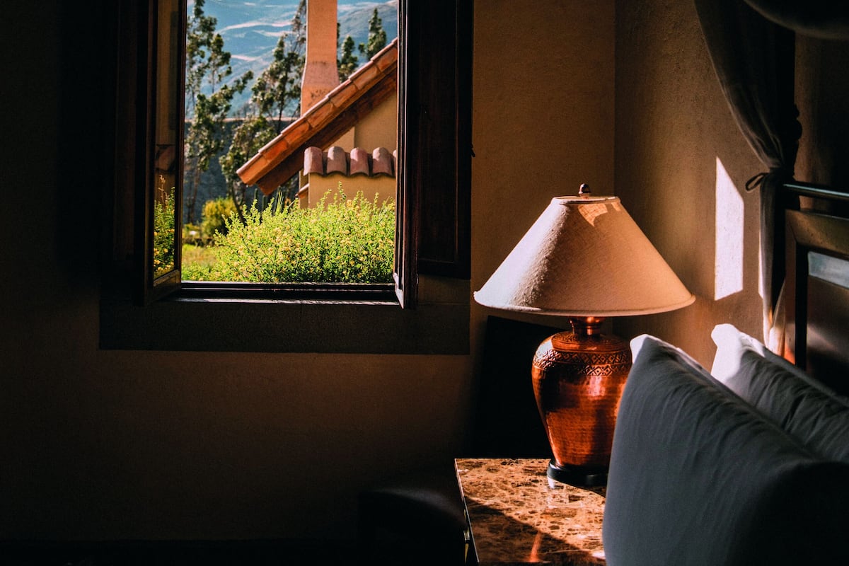 egyptian cotton sheets, premium bedding, down duvets, in-room safe