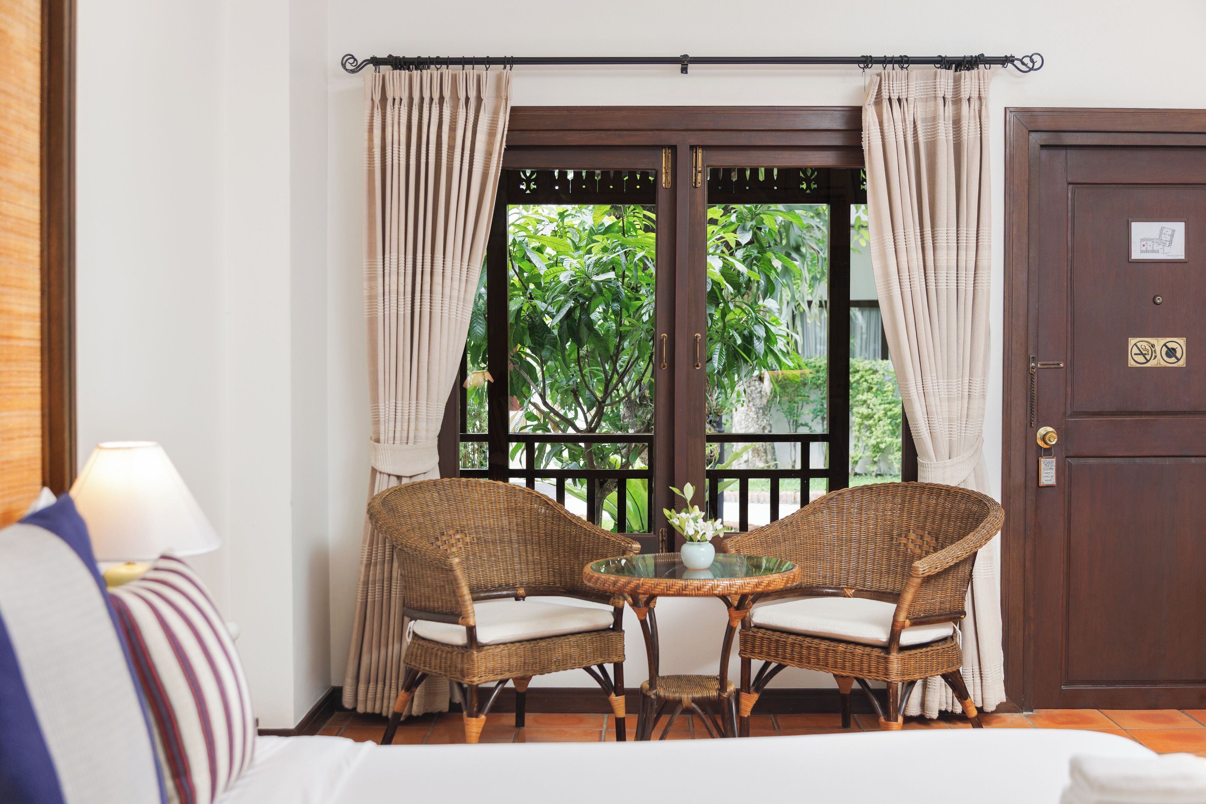 deluxe double room | 1 bedroom, premium bedding, minibar, in-room safe