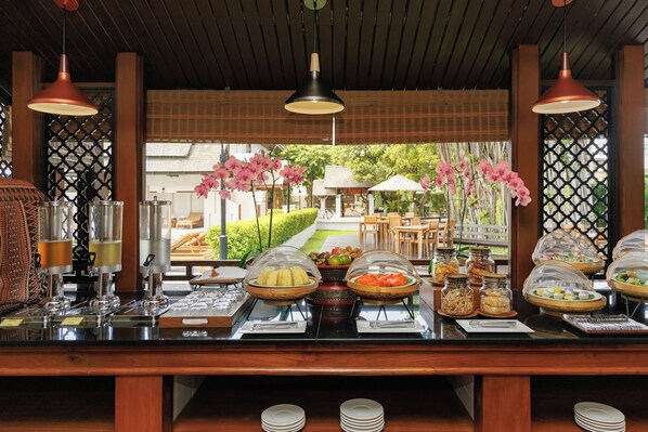 Snack bar