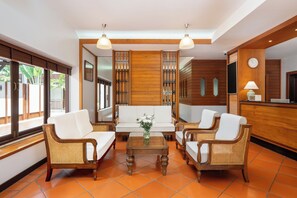 Lobby - Rimping Village Hotel (Chiang Mai)