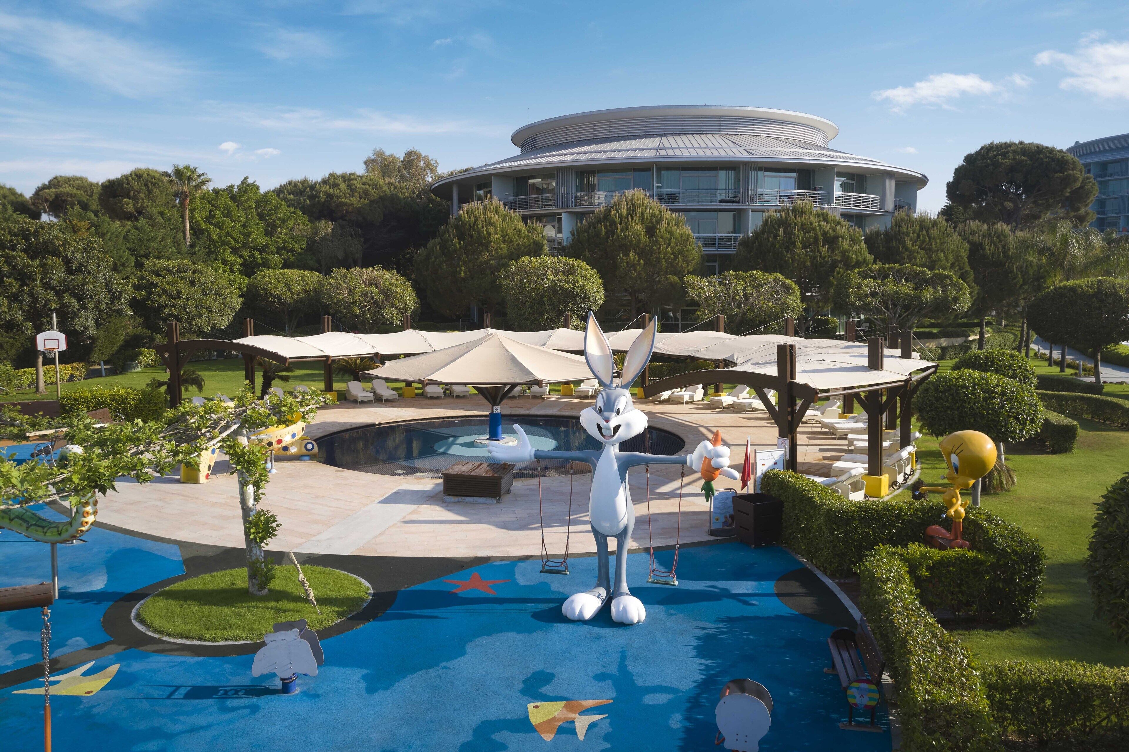 Children's play area - outdoor