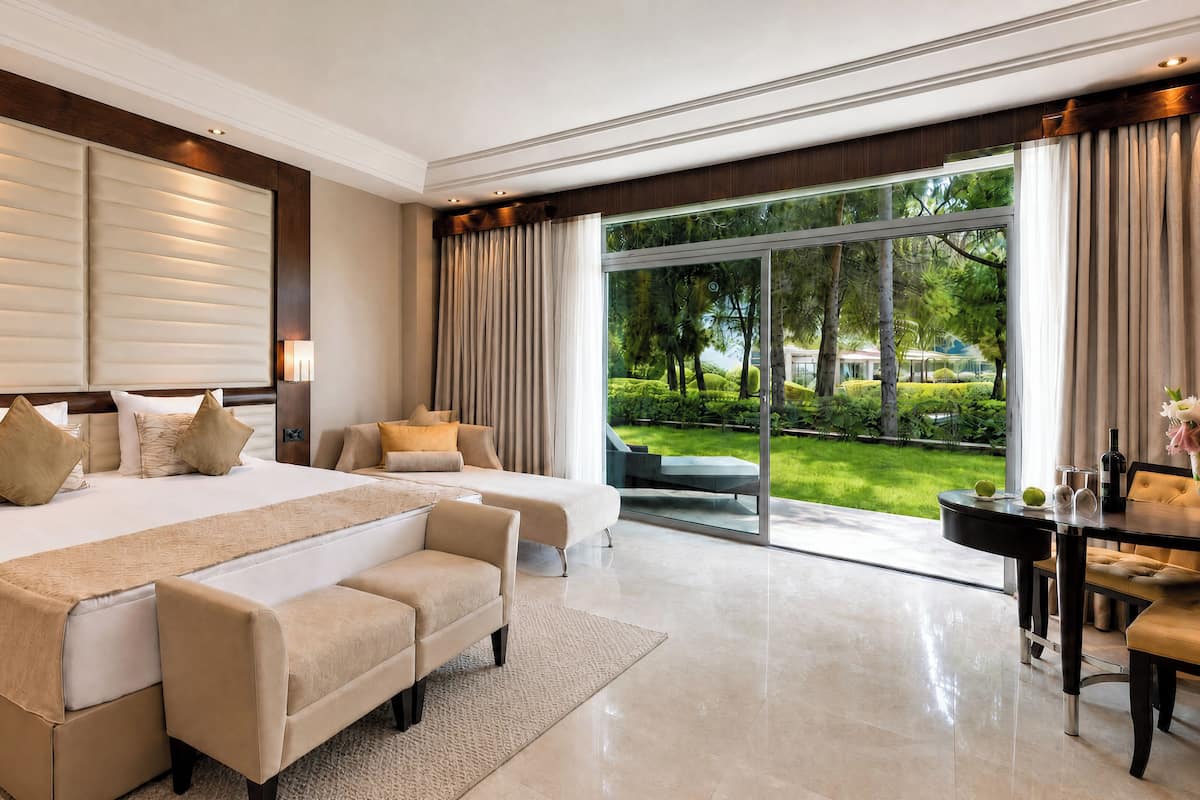 Frette Italian sheets, premium bedding, Tempur-Pedic beds, minibar