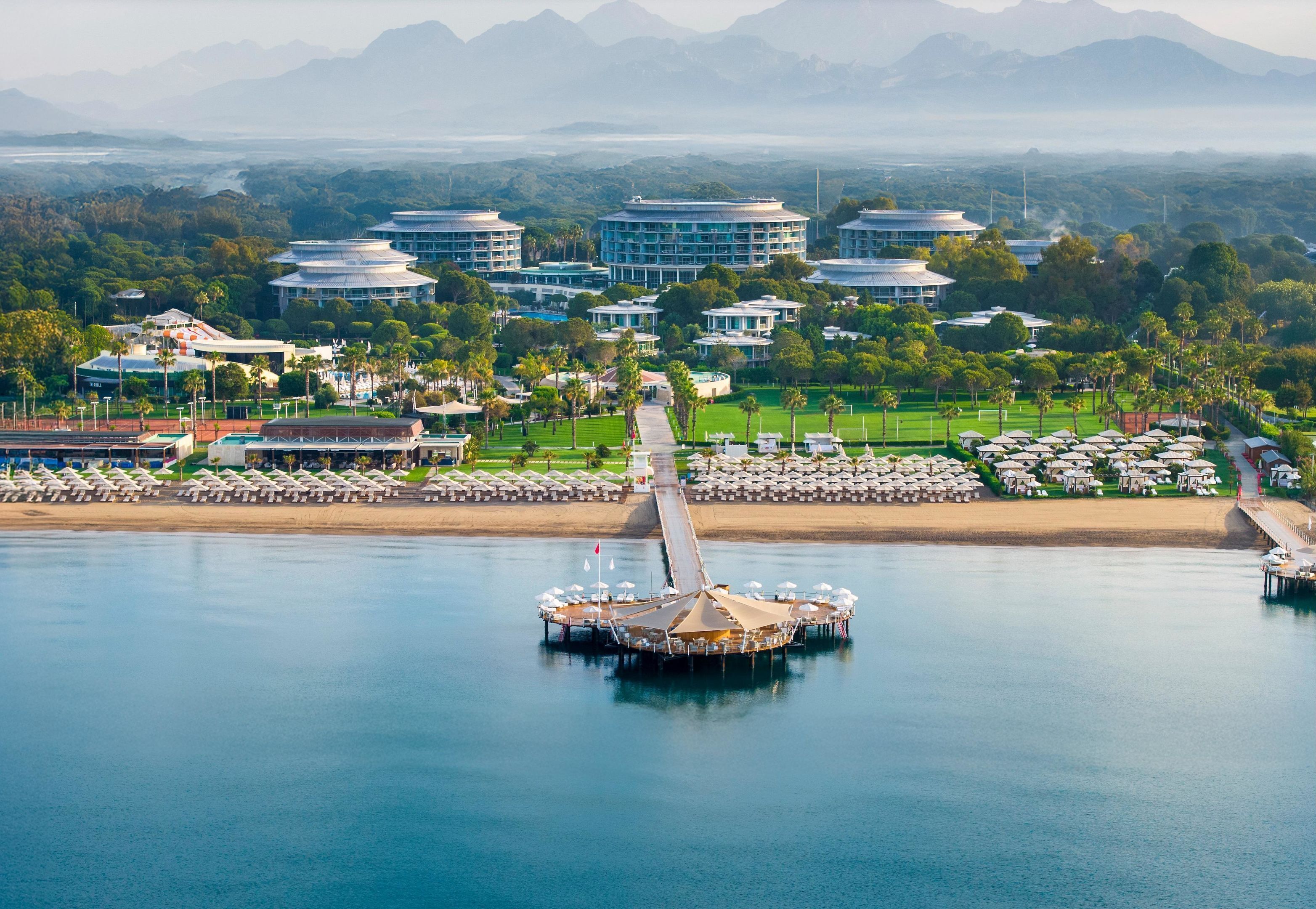 Pantai persendirian, pengangkutan ulang-alik pantai 