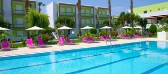 Giakalis ApartHotel