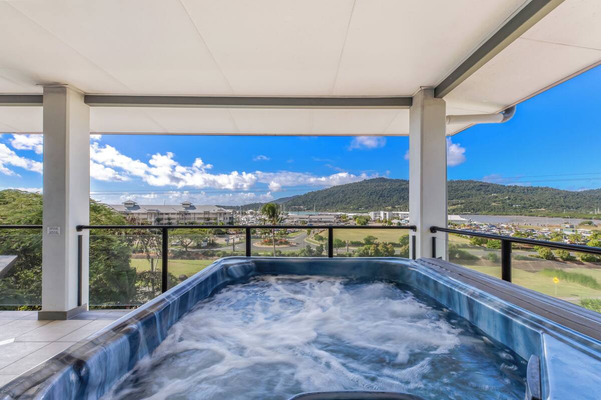 Bain à remous privé