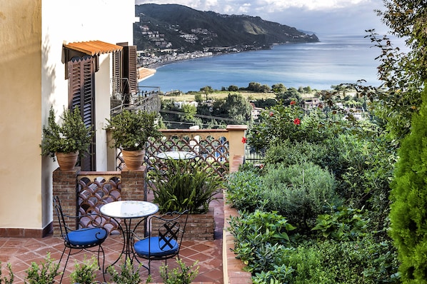 Double Room | Terrace/patio