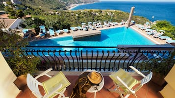 Superior Double or Twin Room, Sea View