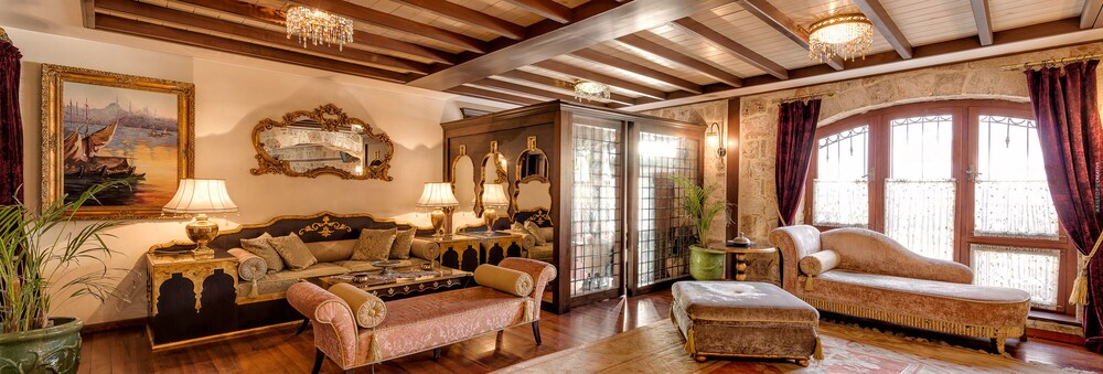 Tuvana Hotel by null