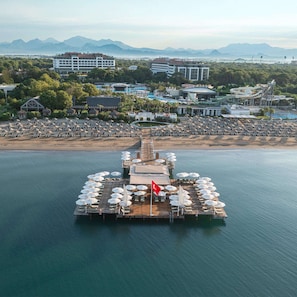 Private beach, beach cabanas, sun-loungers, beach umbrellas - ELA Excellence Resort Belek - All Inclusive (Serik)