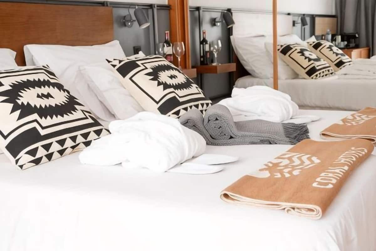 1 bedroom, in-room safe, blackout drapes, WiFi (free)