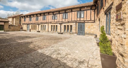 Posada Santa Maria la Real