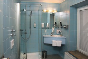 Bathroom - Helvetia Rooms – Self Check-In (Munich)