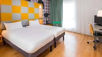 Room, 2 Single Beds (The Duet) | In-room safe, desk, free WiFi, bed sheets