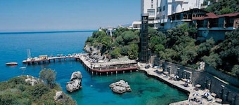 Korumar Deluxe Hotel