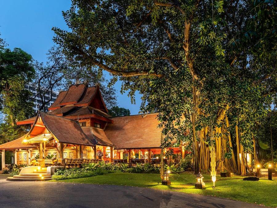 Mặt tiền nơi lưu trú