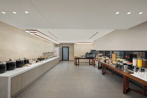 Dagelijks ontbijtbuffet (CNY 75 per persoon)