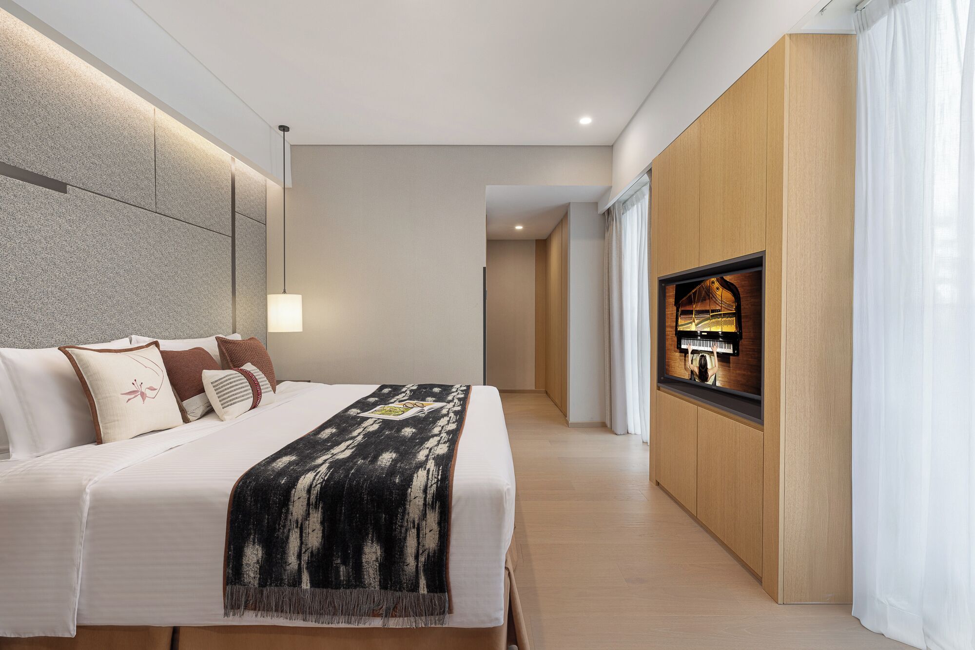 Departamento ejecutivo, 3 habitaciones | 1 habitación, caja de seguridad en la habitación y escritorio 