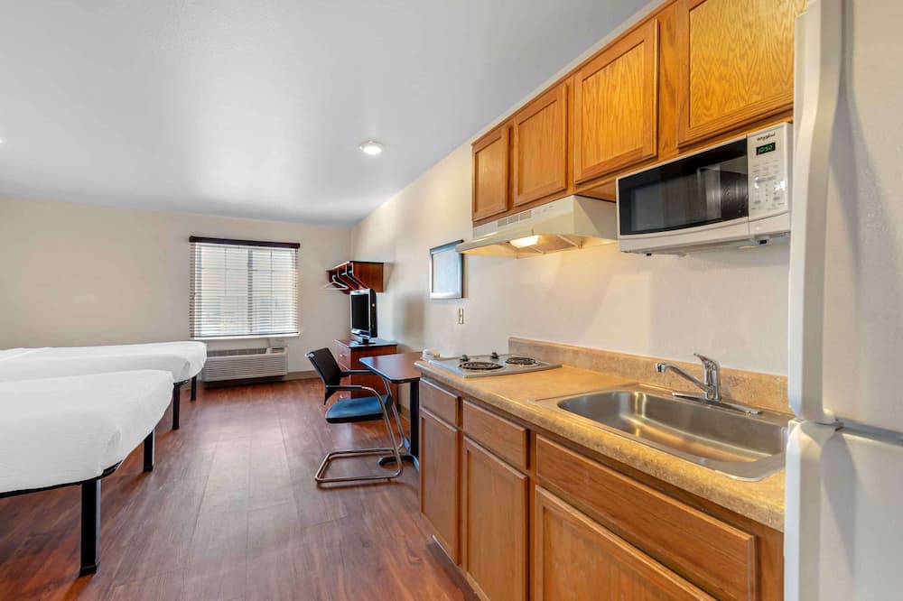 Extended Stay America Select Suites - Colorado Springs - Airport